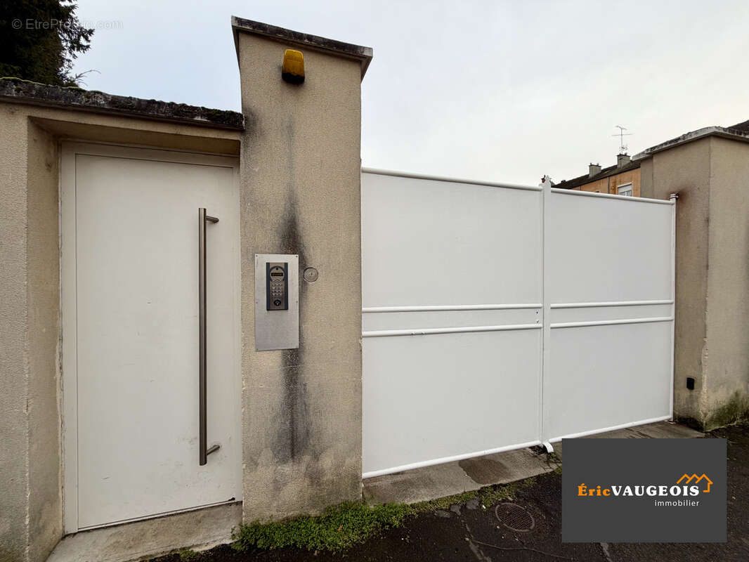 Appartement à COULOMMIERS