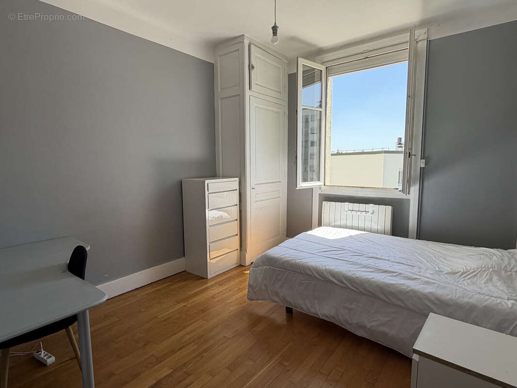 Appartement à LYON-8E