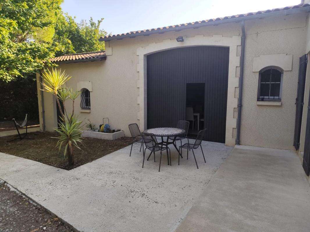 Maison à LINARS