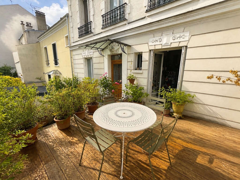 Maison de charme avec jardin et garage - photo 4