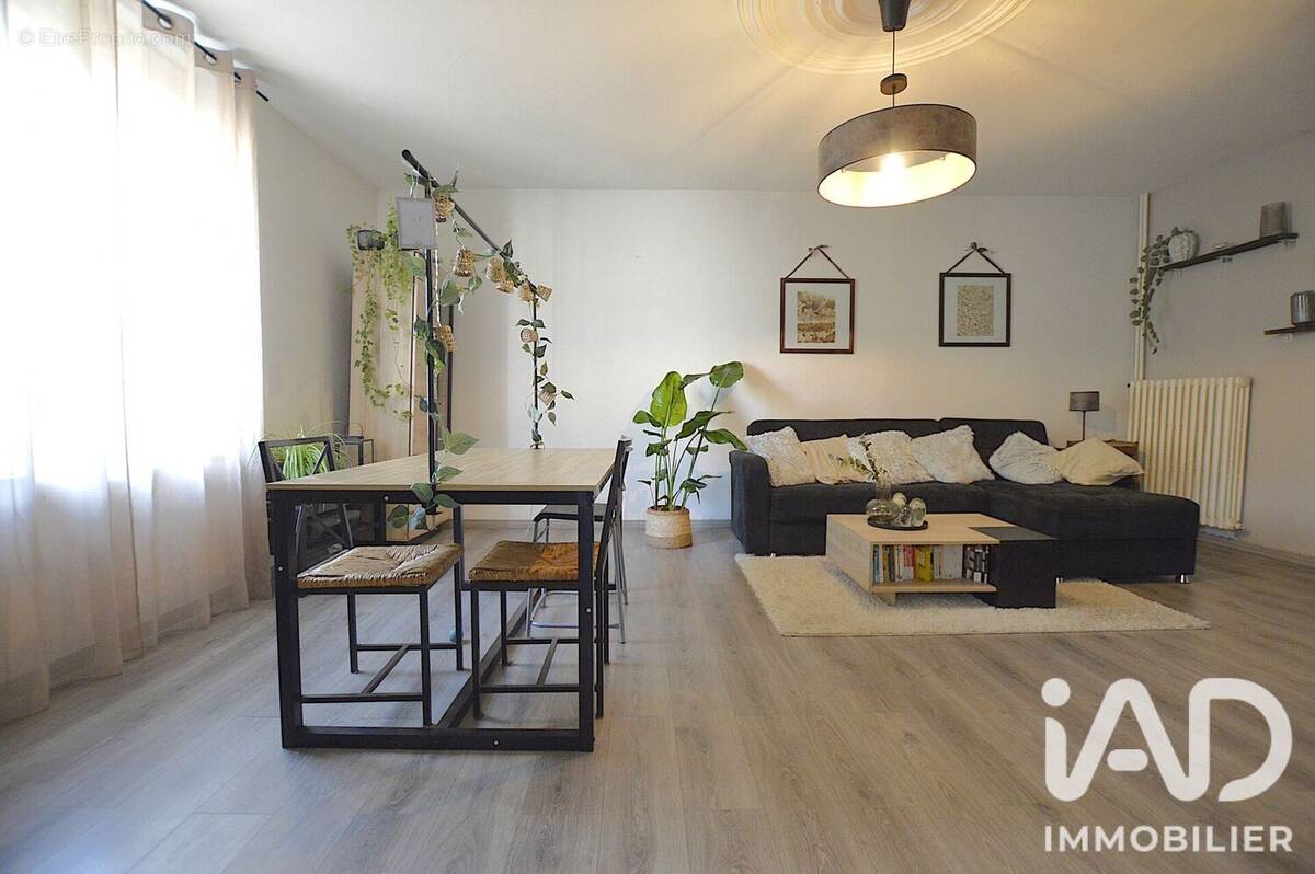 Photo 1 - Appartement à JOEUF