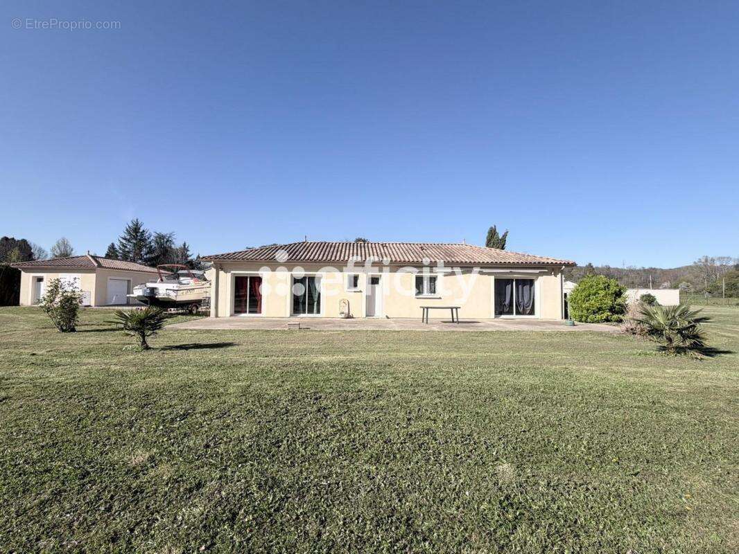 Maison à MOULEYDIER