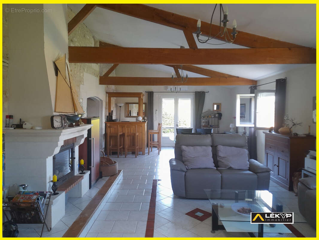 Maison à Tesson 17460 - photo 5