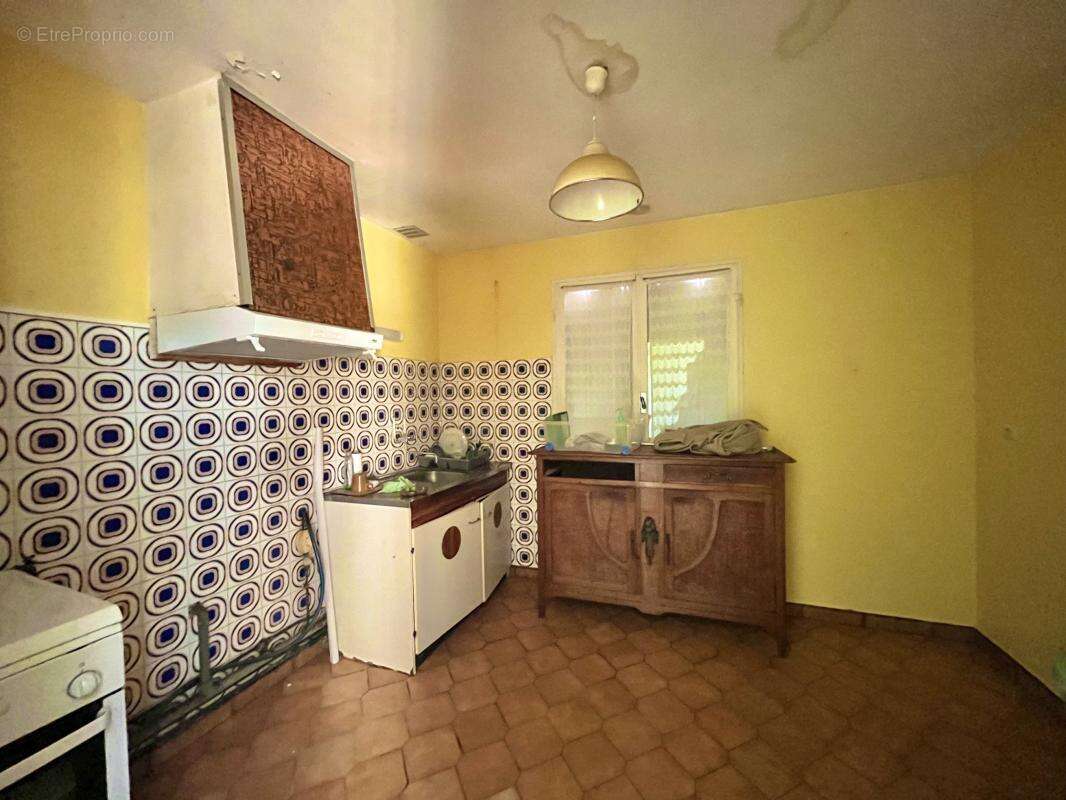 Maison à PAREMPUYRE