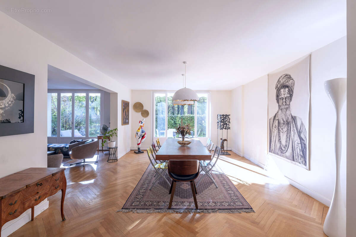 Appartement à MAISONS-LAFFITTE