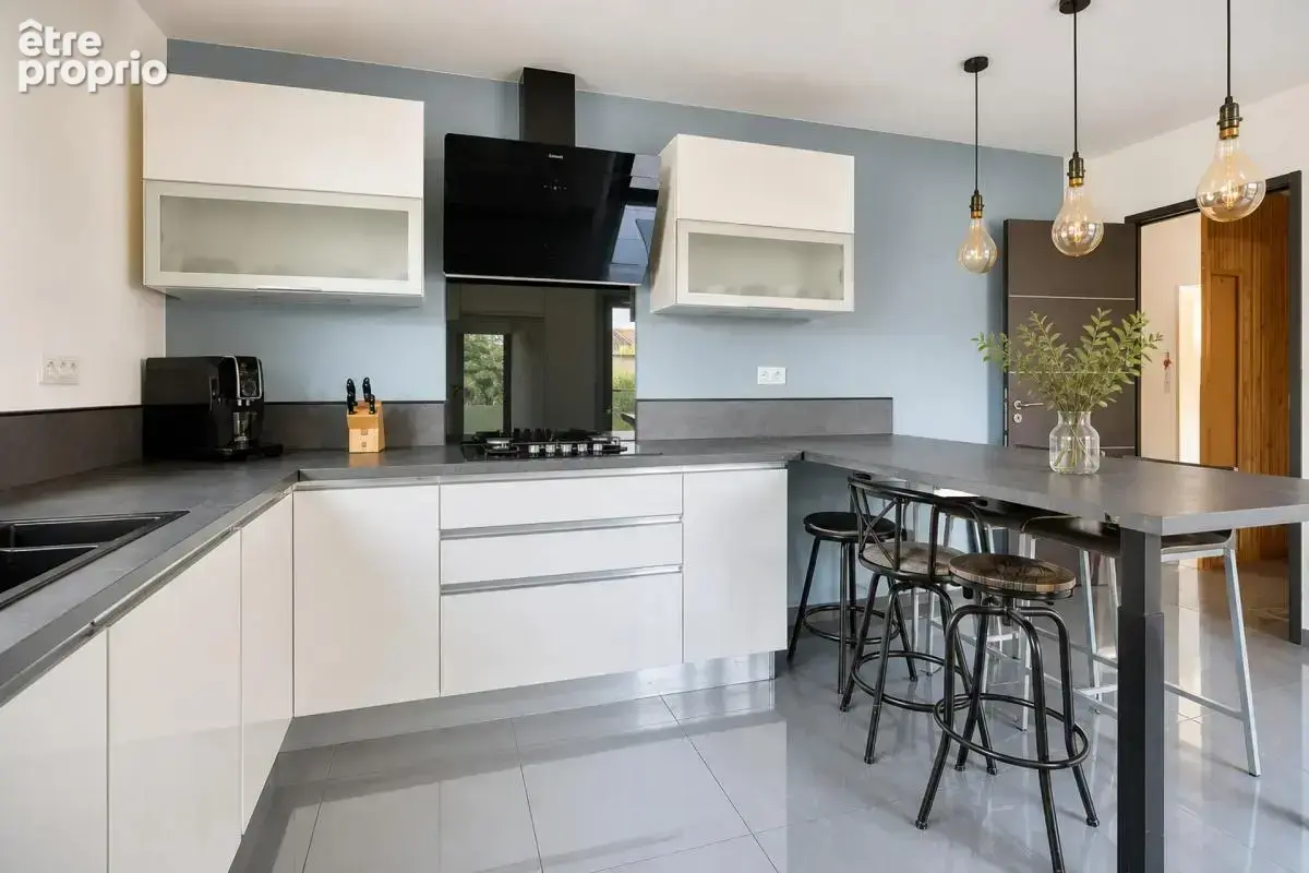 Maison 7 pièces 197 m² · à Portet-sur-Garonne · 197 m² · 440 000 €