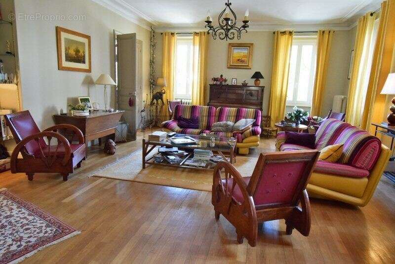 Maison à LE CREUSOT