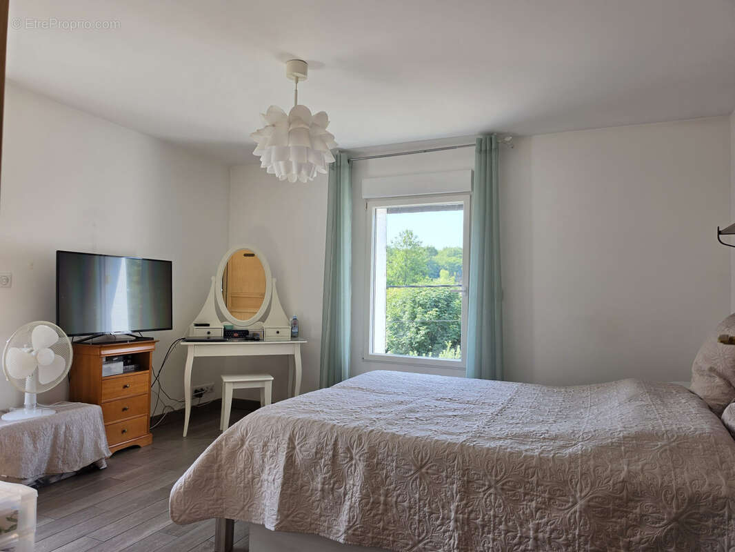 Maison d’architecte haut de gamme proche d’Amboise   Prestations d'exception (Sauna, Cinéma, Ascenseur) - photo 8