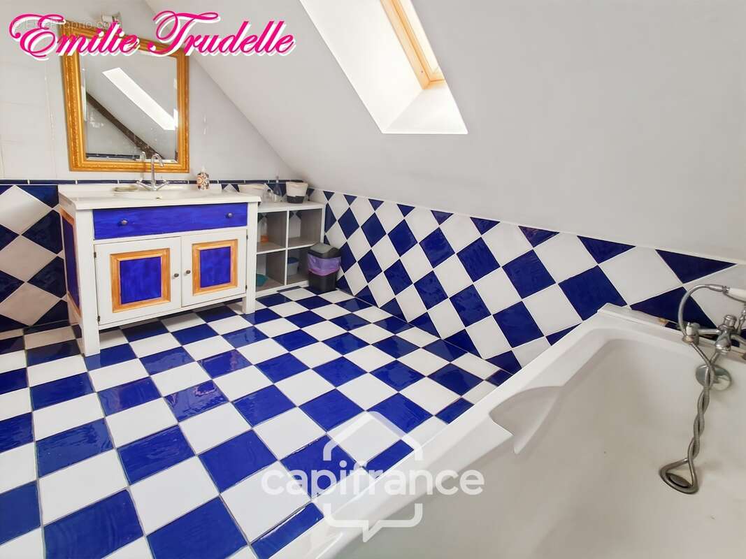  Longère de caractère du XVe siècle à vendre 5 pièces NUILLE LE JALAIS (72)  – 105 m²- 3ch – Terrain de 1 823 m² - photo 9