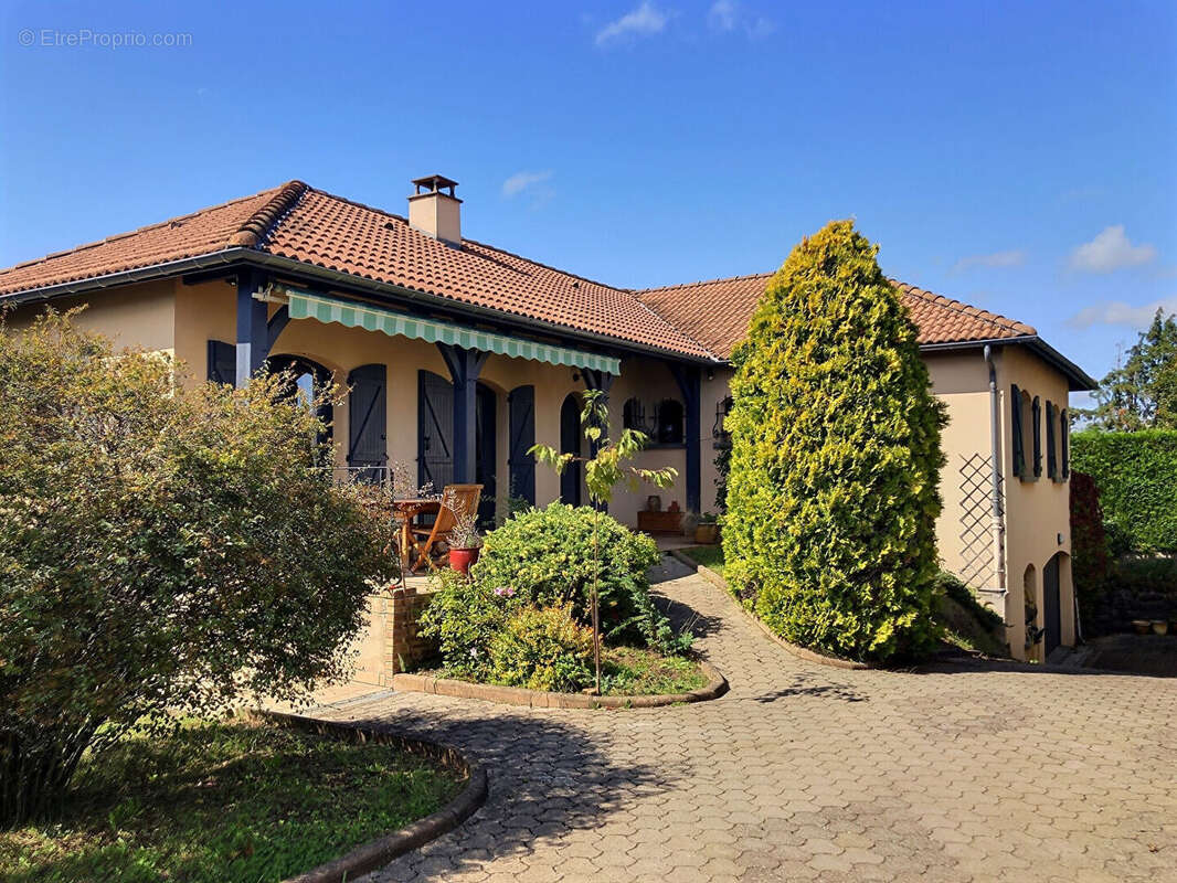 Maison à CLERMONT-FERRAND