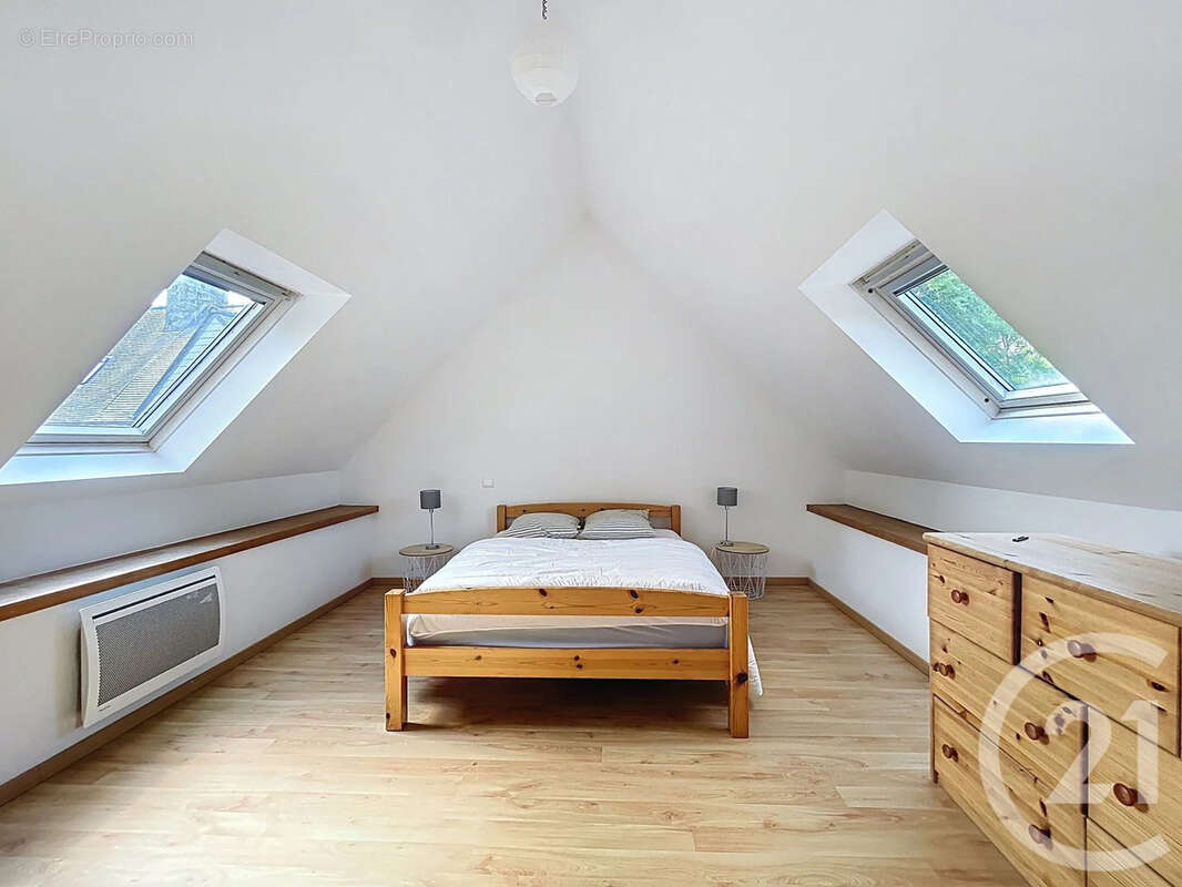 Maison 300 m² à Ploubezre  - photo 4
