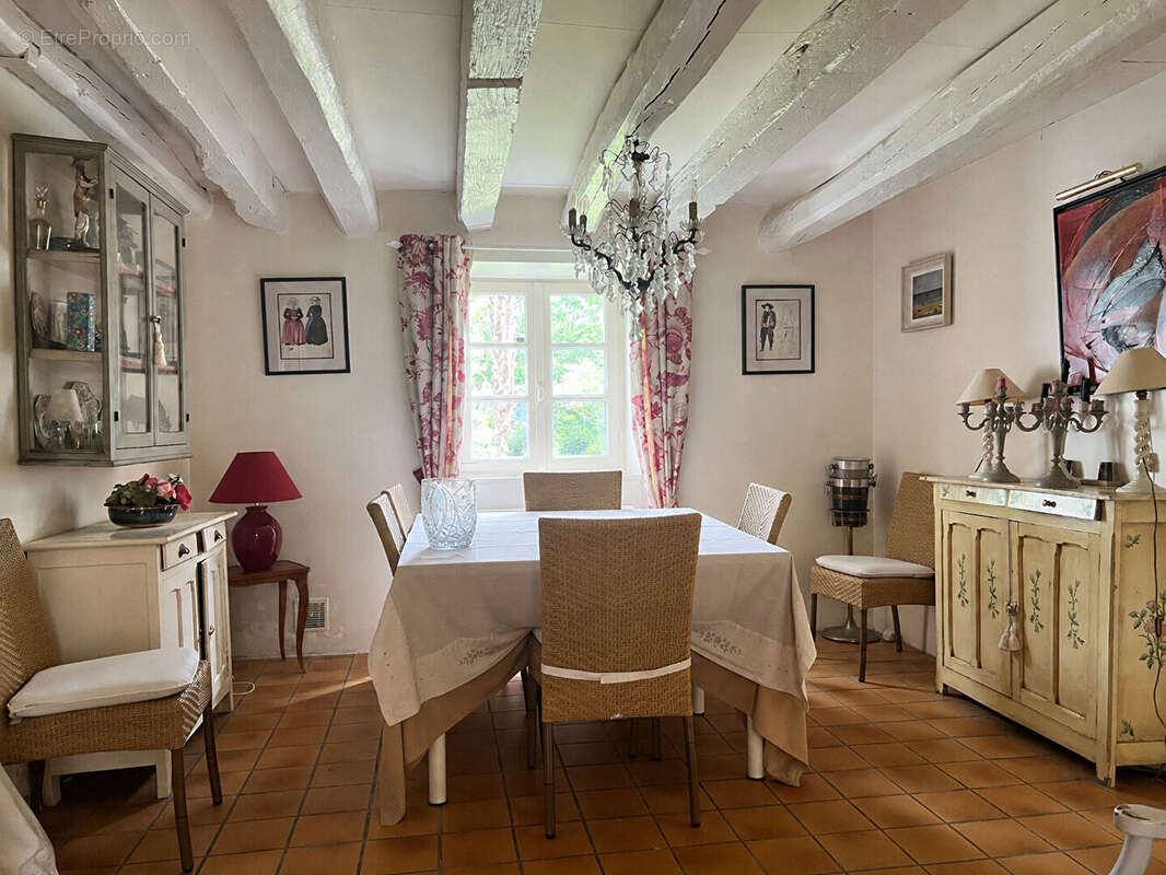 Maison à SAINT-LYPHARD