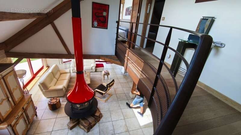 A 20 KMS de Fécamp. Ensemble immobilier comprenant 2 habitations (303 m²);1 piscine; triple garage; Terrain 5215 m² - photo 16