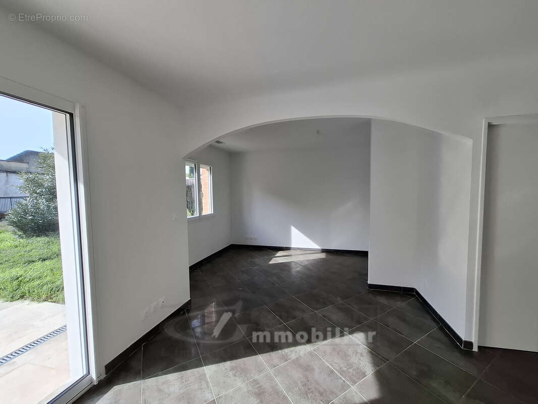 Maison à CHATUZANGE-LE-GOUBET