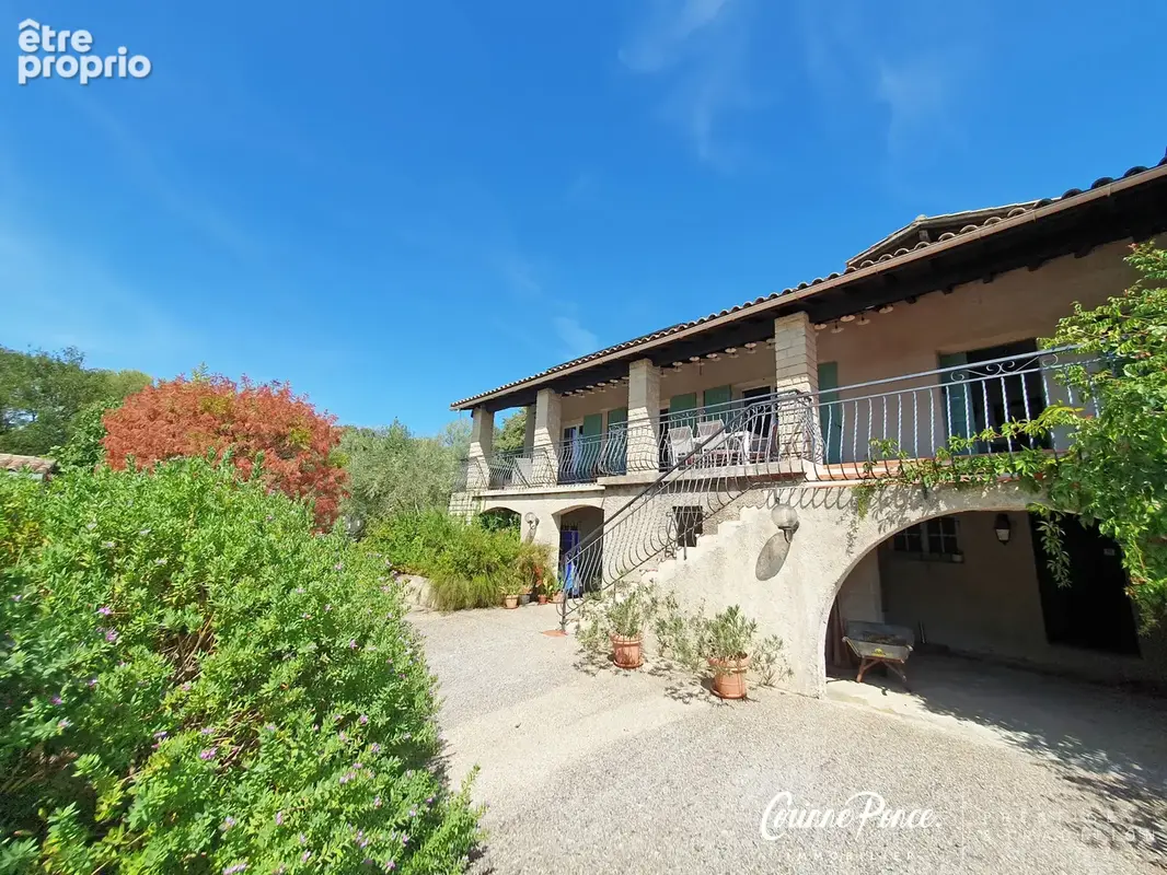 Nîmes Cigale propriété de caractère avec Mazet Corinne Ponce immobilier - photo 2