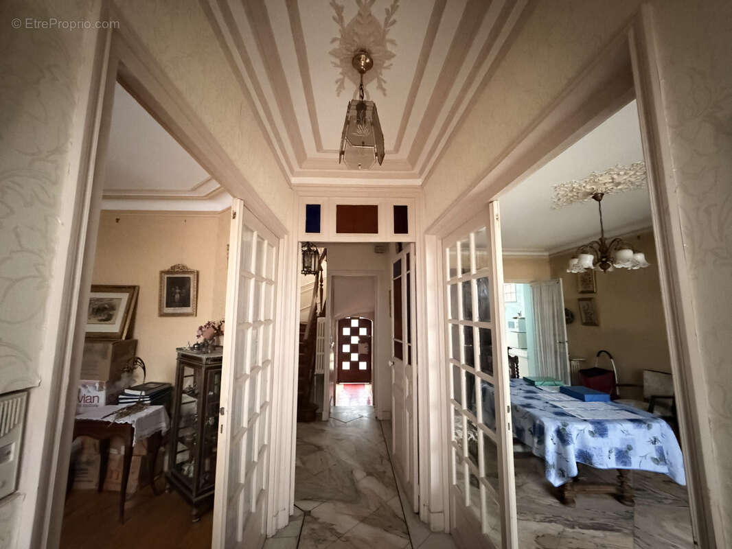 Maison à SAINT-MAUR-DES-FOSSES