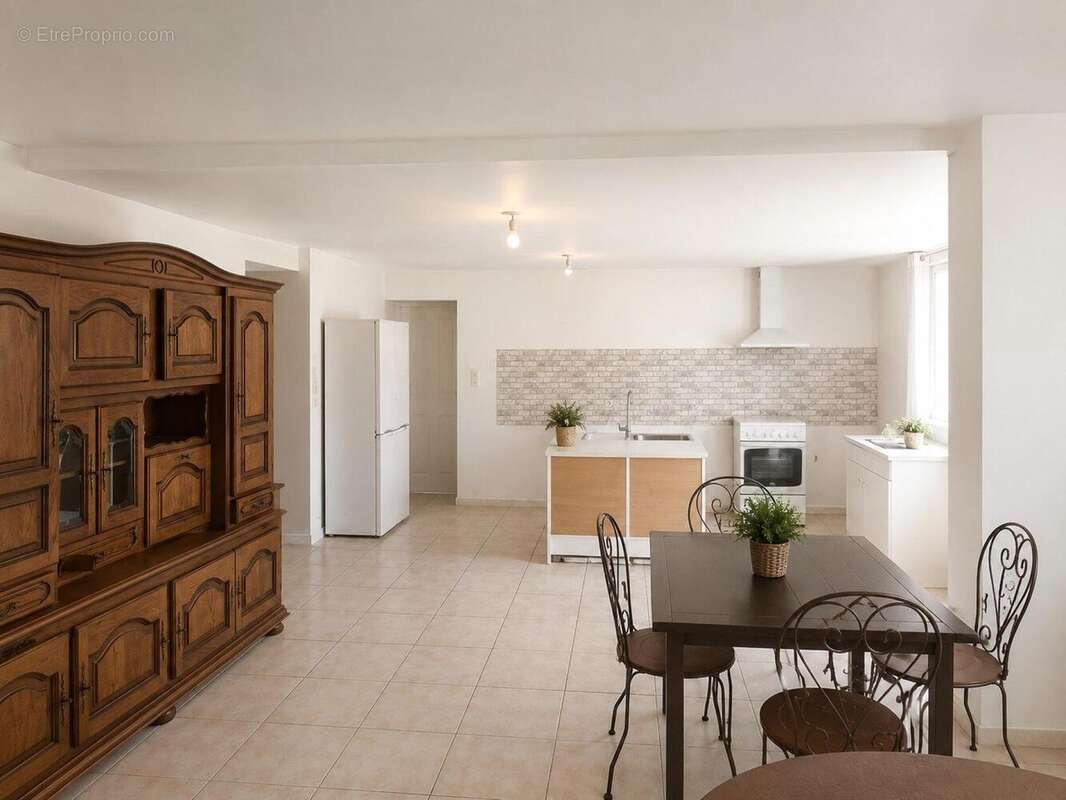 Maison 78 m² à Fougere  - photo 3
