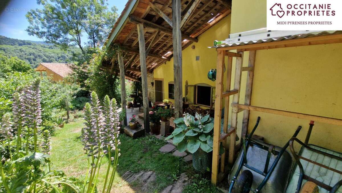 Maison à CASTELNAU-DURBAN