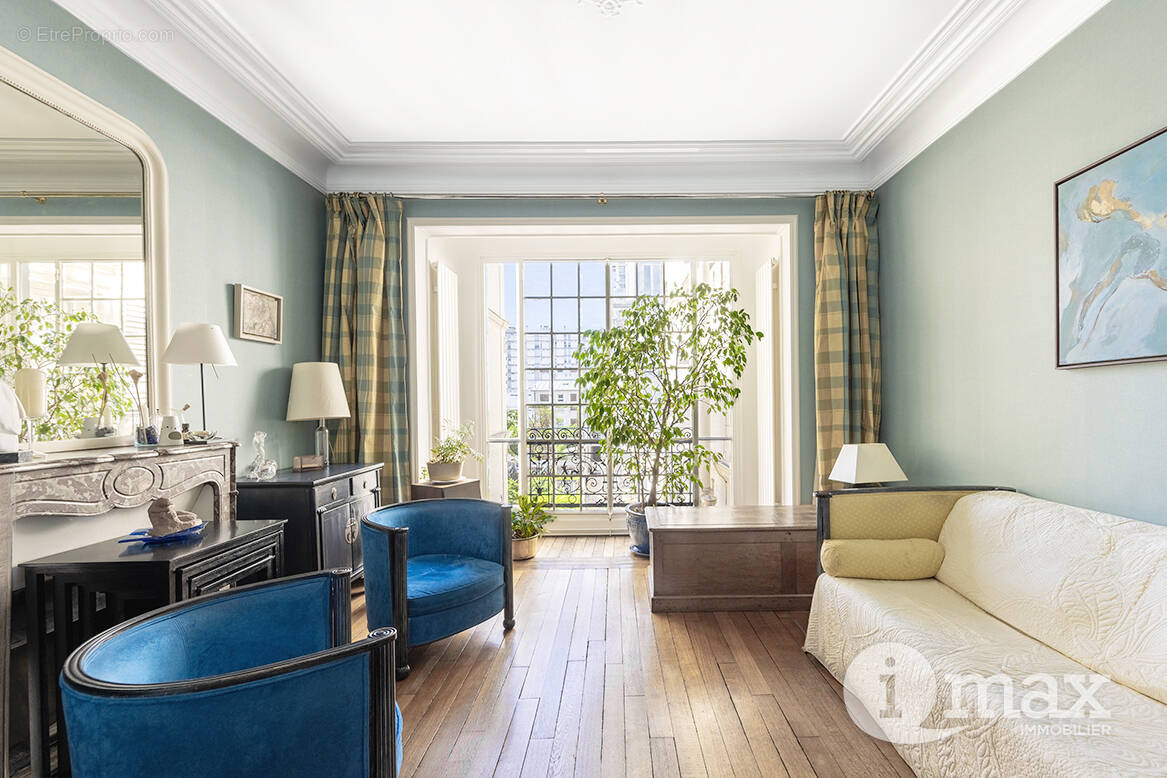 Appartement à BOIS-COLOMBES