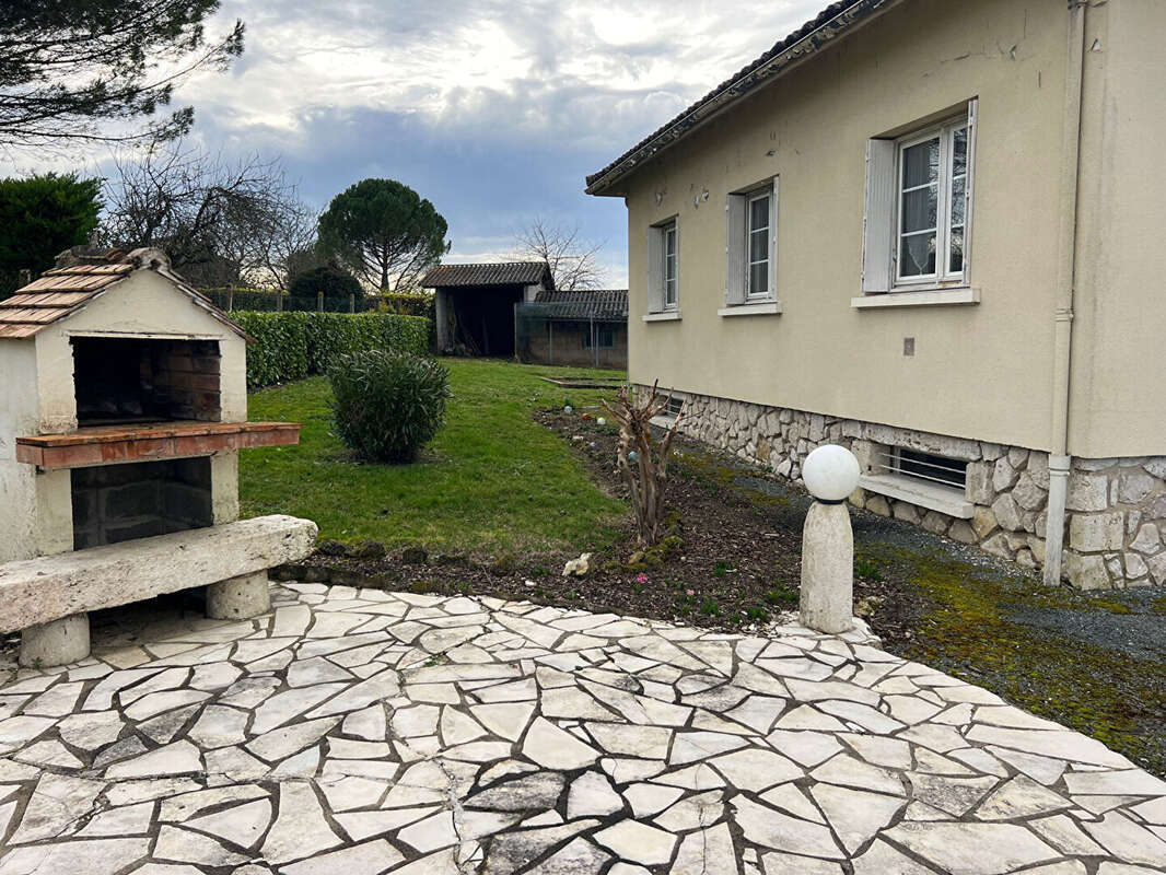 Maison à CASTILLONNES