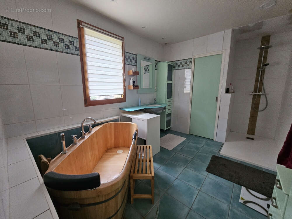 Maison à VERN-SUR-SEICHE
