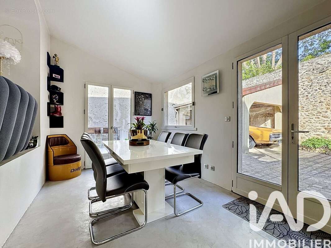 Maison 130 m² à Orgeval  - photo 8