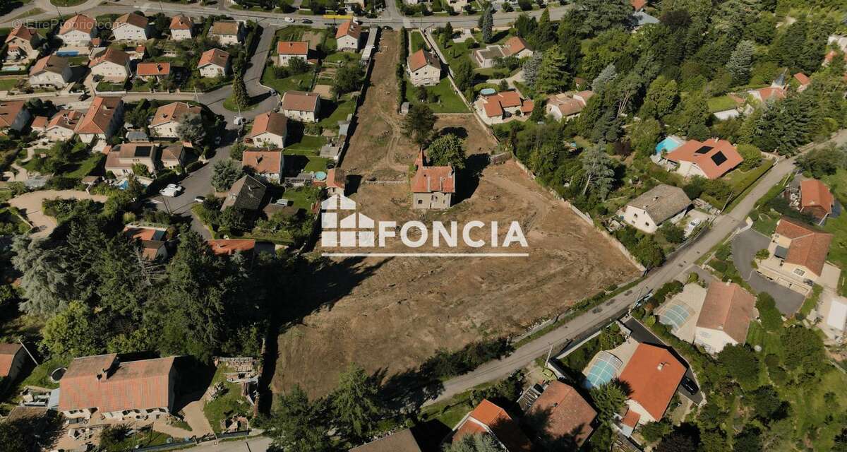 Terrain à AUREC-SUR-LOIRE