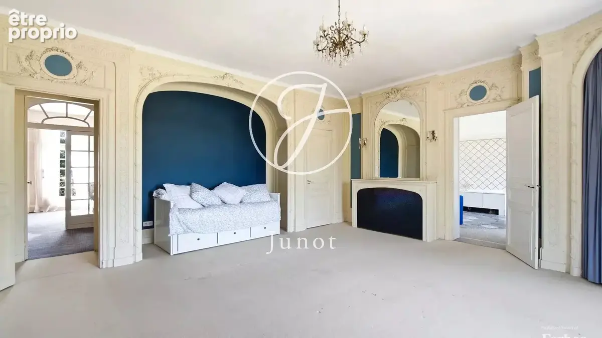 Anet - EURE-ET-LOIR - Château néoclassique au bord de l'Eure - photo 30