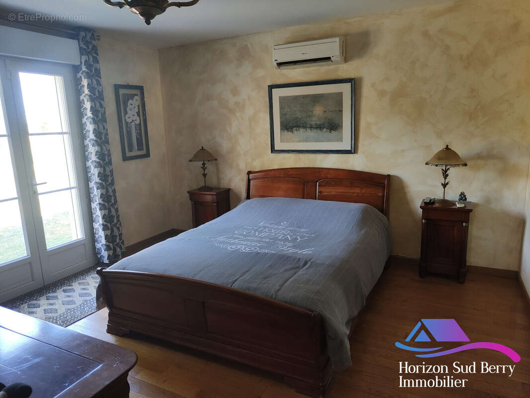 Chambre 1 suite parentale  - Maison à MONTGIVRAY