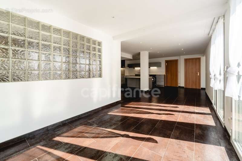Appartement à DIVONNE-LES-BAINS