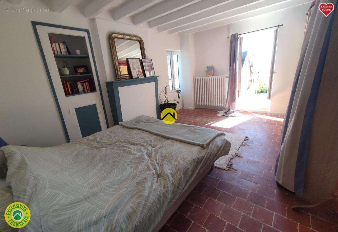 Maison à VAILLY-SUR-SAULDRE