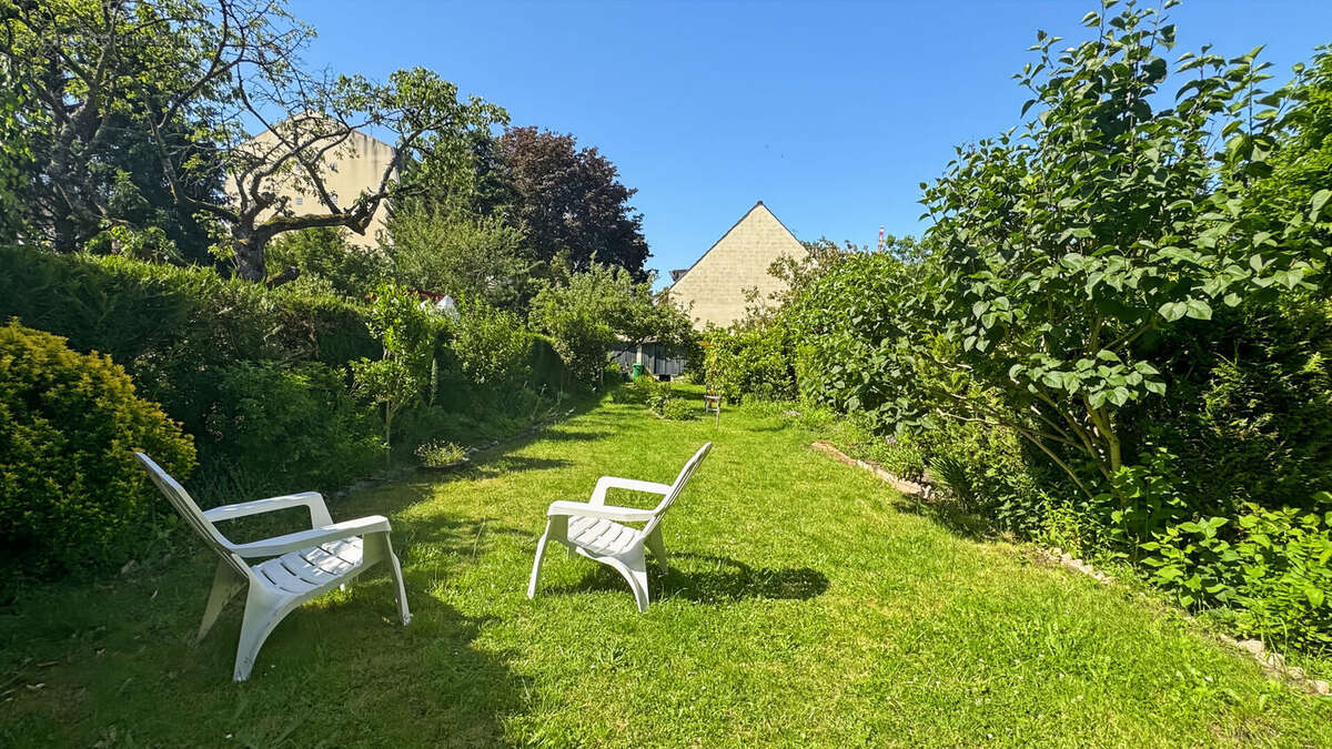 Maison à ROSNY-SOUS-BOIS