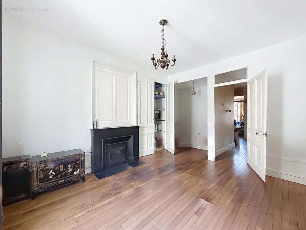 Appartement à LYON-7E