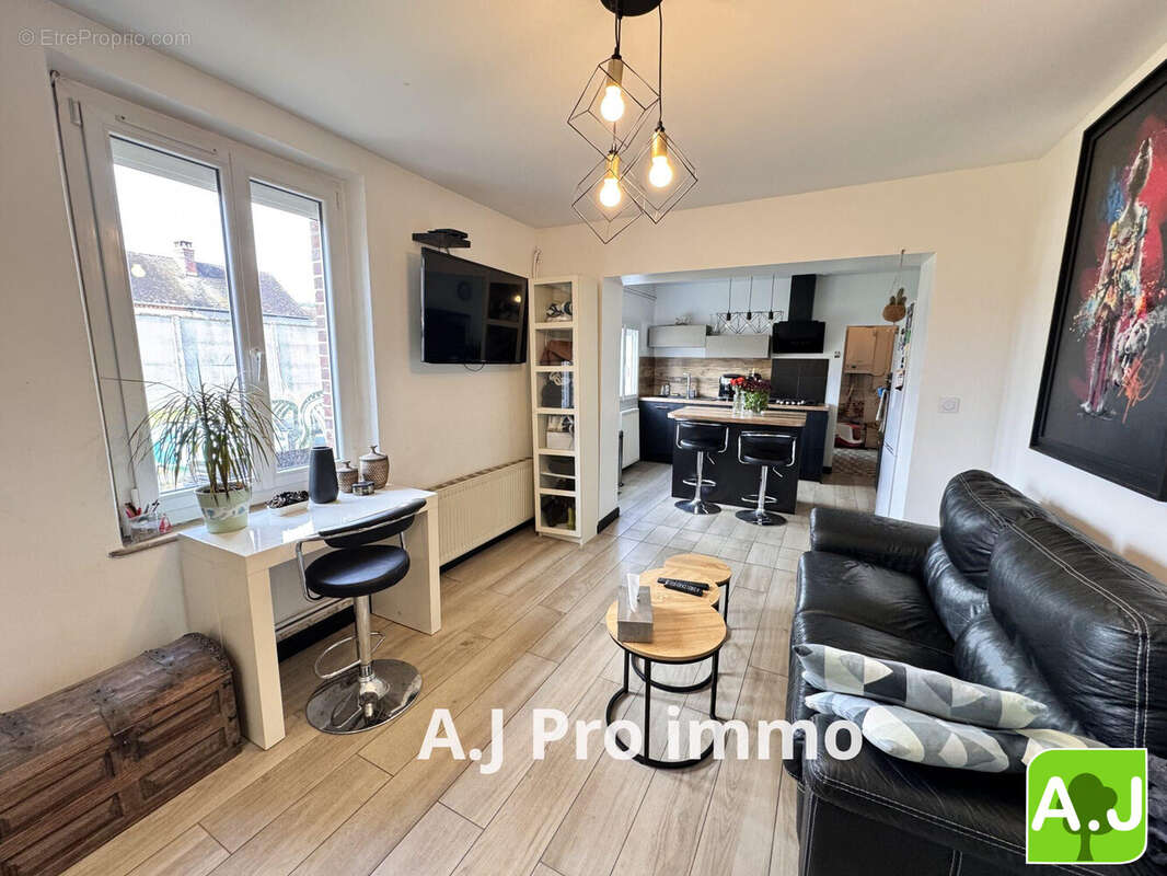 Maison à EZY-SUR-EURE