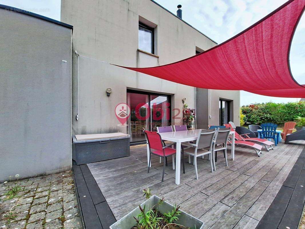 Maison à PONT-DE-BUIS-LES-QUIMERCH