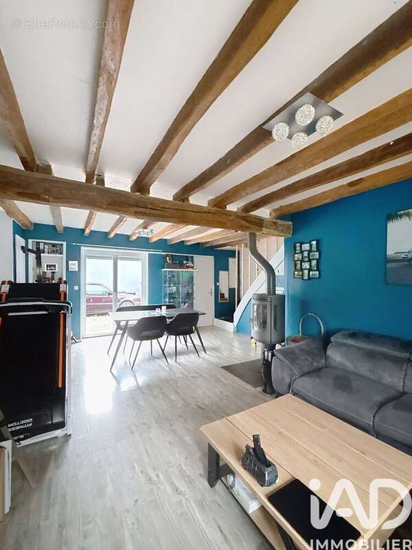 Photo 2 - Maison à VAUCHAMPS