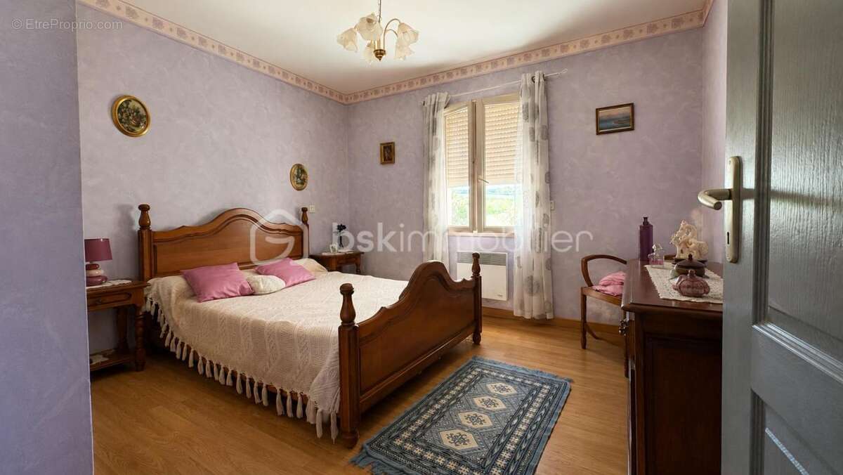  maison de plain-pied 107 m² – 3 chambres – garage – terrain d’environ 2 000 m² - photo 8