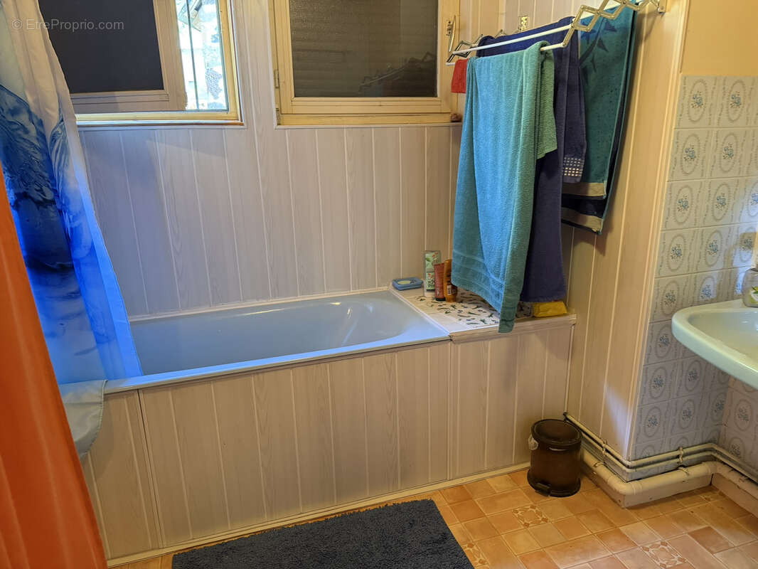 Maison en Pierre 4 Chambres avec Jardin - photo 31