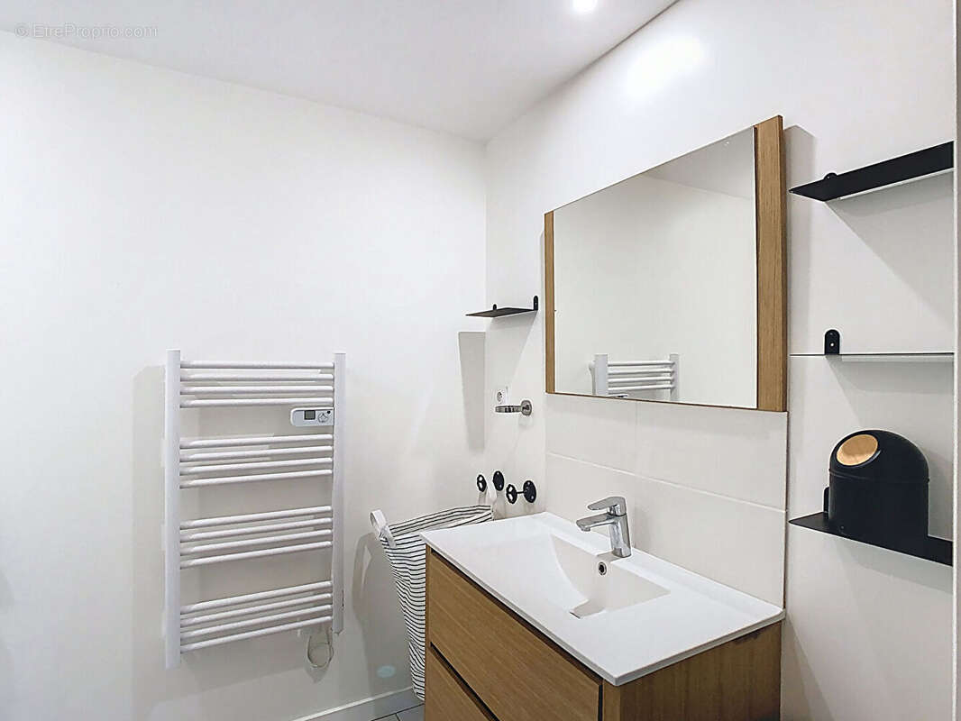 TOURS VELPEAU Appartement T1 avec parking et terrasse - photo 4