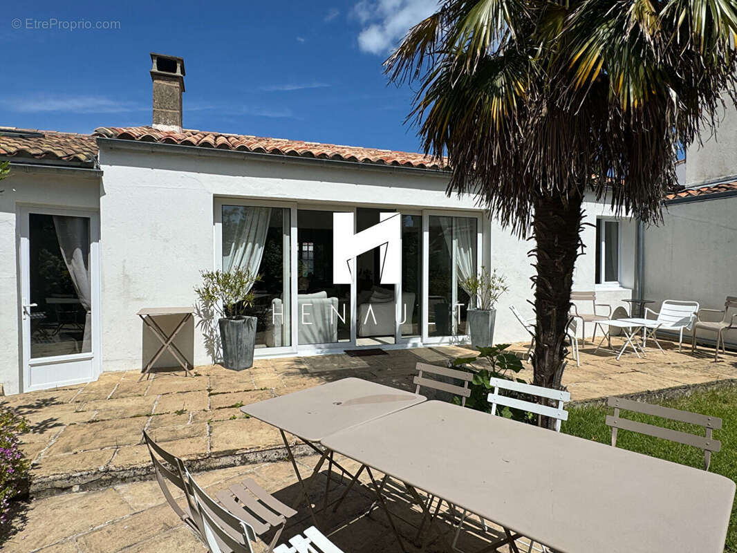 Maison à SAINT-MARTIN-DE-RE