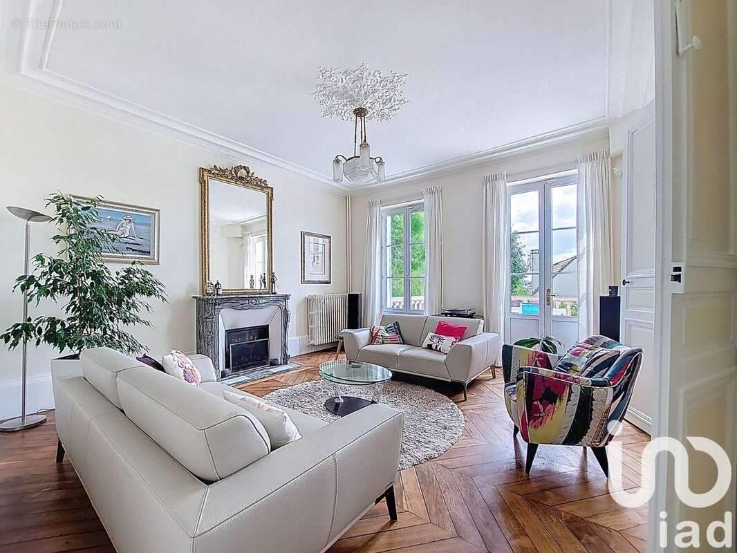 Photo 3 - Maison à SAINT-GERMAIN-LES-CORBEIL