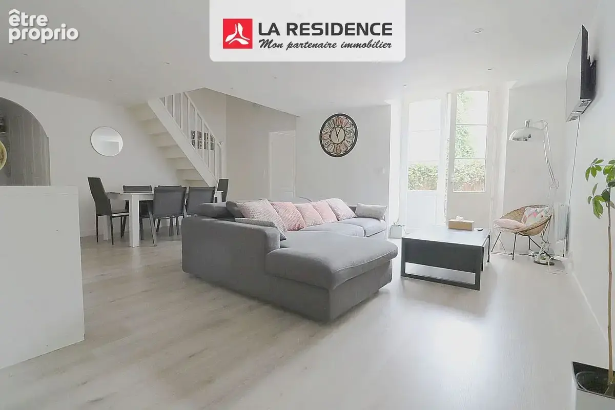 Appartement à VERSAILLES