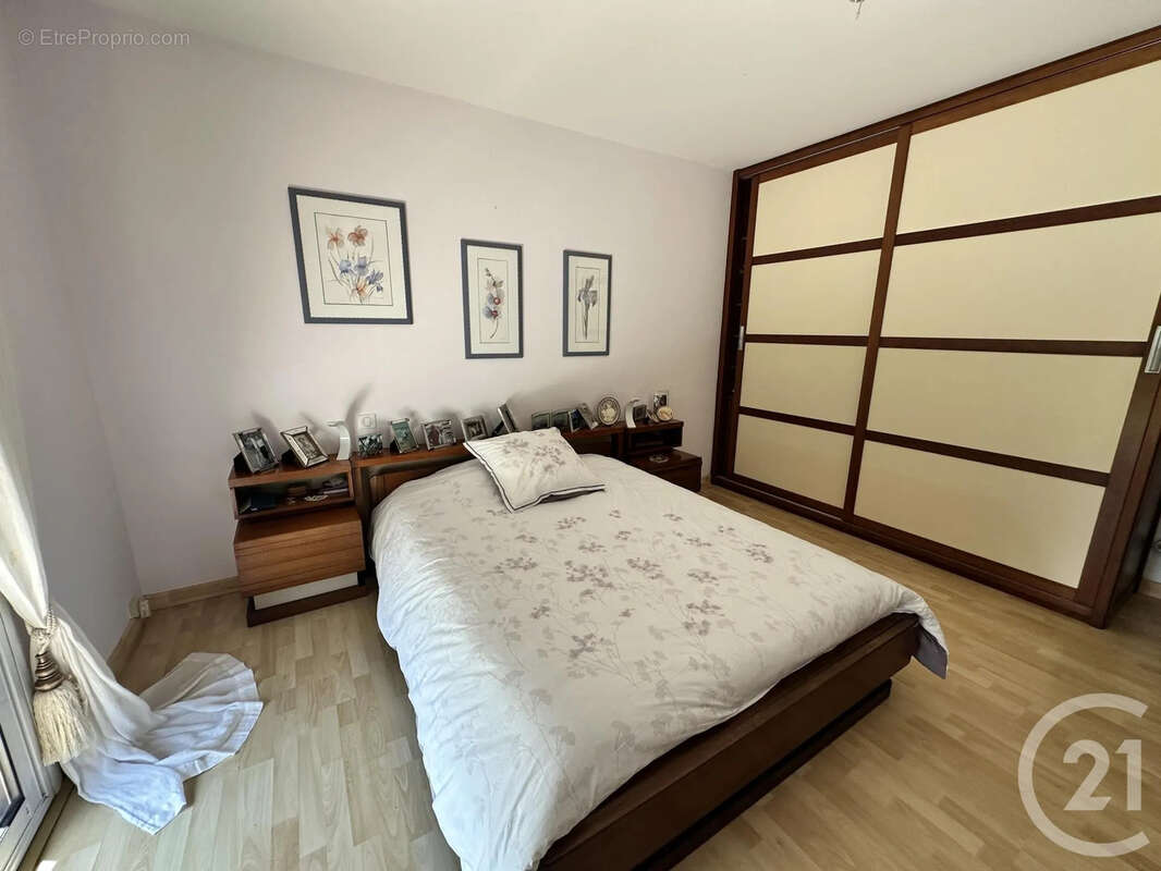 Maison 172 m² à Orthez  - photo 9