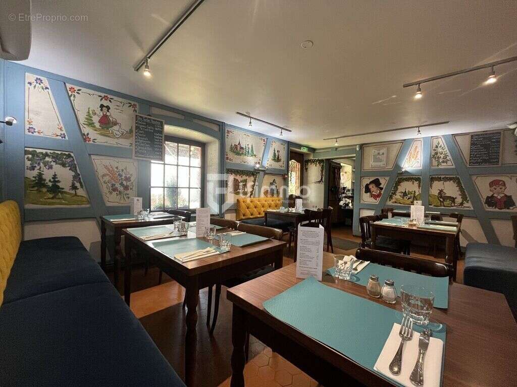 Commerce à SAINT-PIERRE