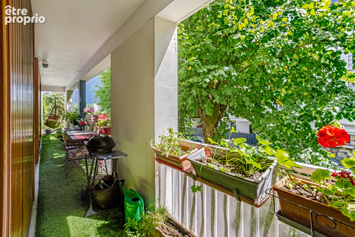 Appartement à VILLE-D'AVRAY