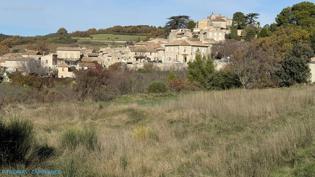 En exclusivité - Authentique bergerie Provençale du XIXème siècle à fort potentiel - photo 3
