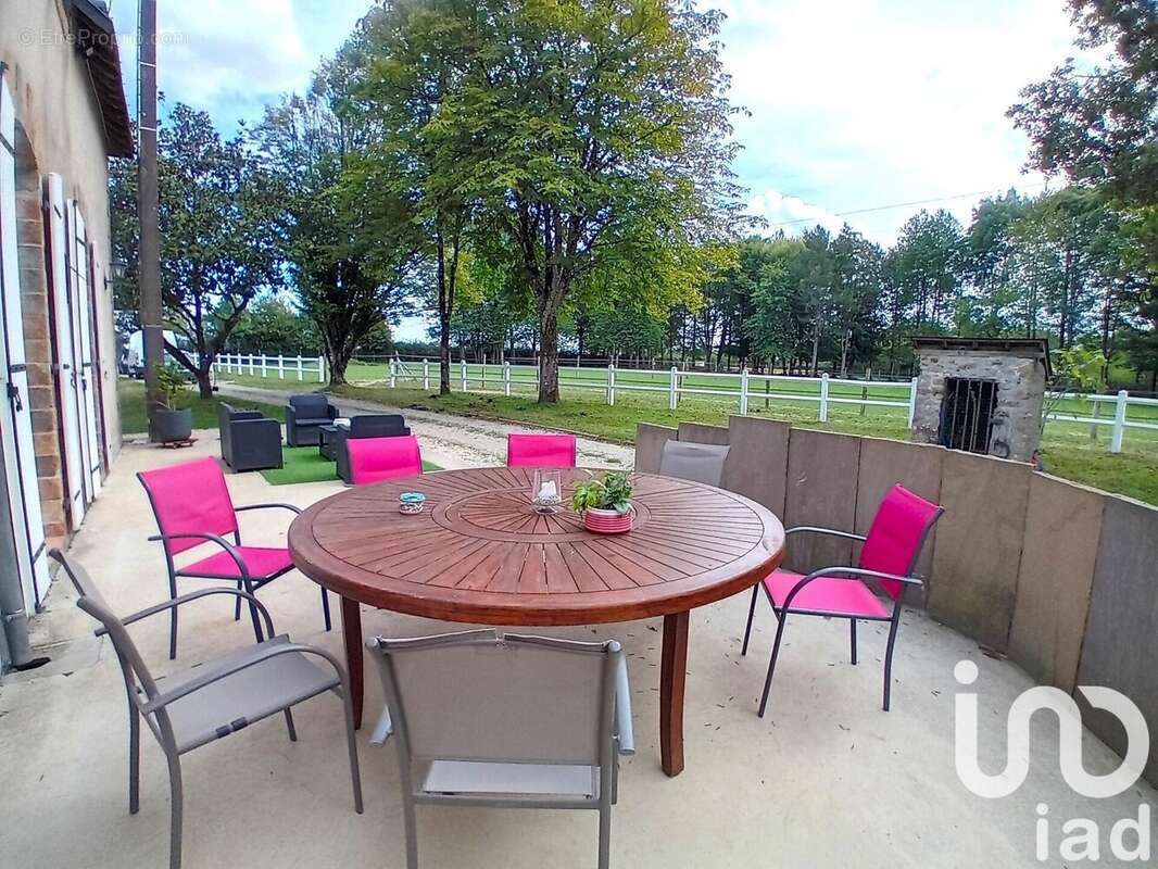 Photo 4 - Maison à VILLIERS-CHARLEMAGNE