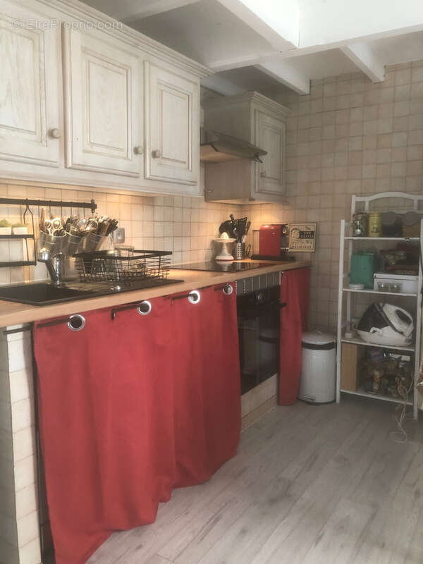 Appartement à MAUGUIO