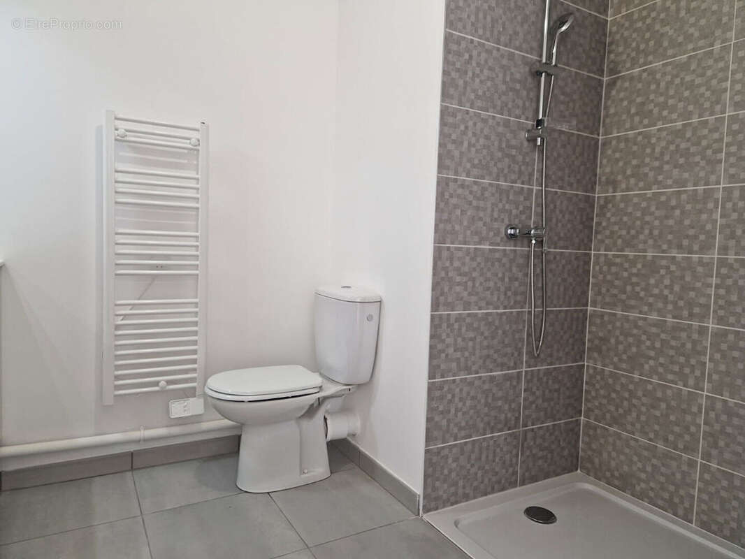 Appartement 33 m² à Challans  - photo 5
