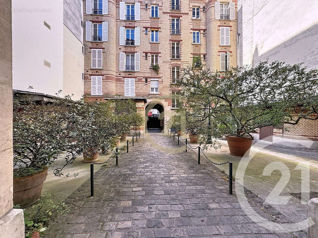 Appartement à PARIS-12E